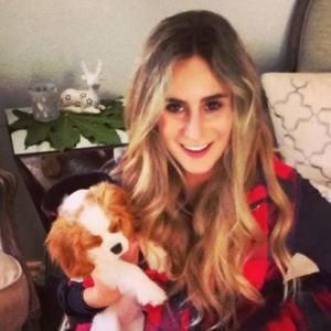 Meet your Posher, Eleni